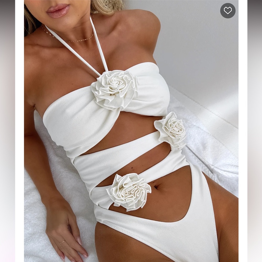 White Fox Sorrento One Piece Bathing Suit - Cream